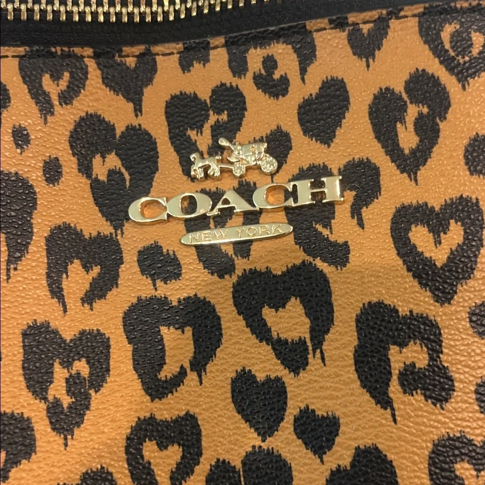 Coach Leopard-Print Tote in Brown and Black with Gold Hardware - Picture 2 of 8